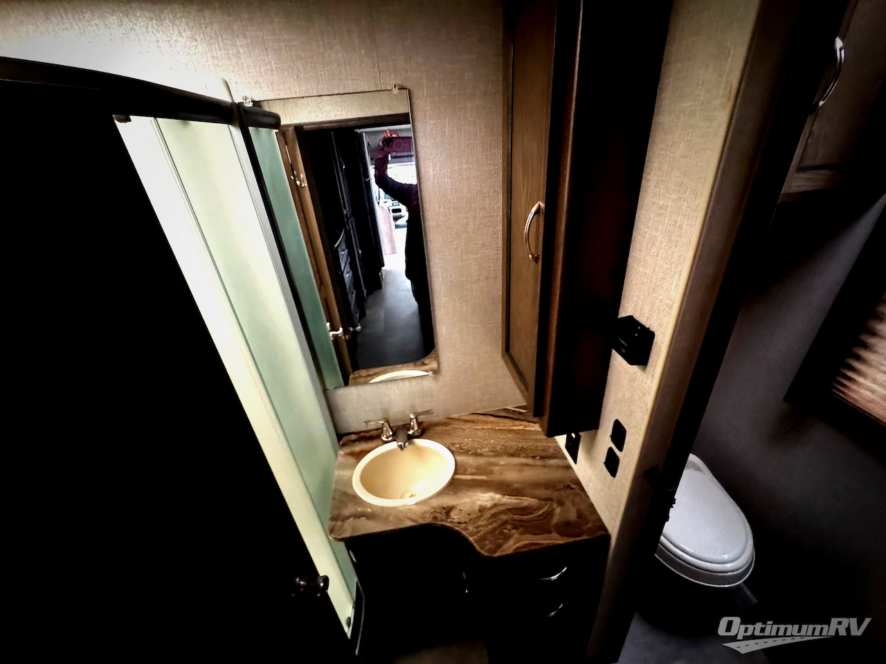 2020 Coachmen Freelander 32DS Ford 450 Photo 16