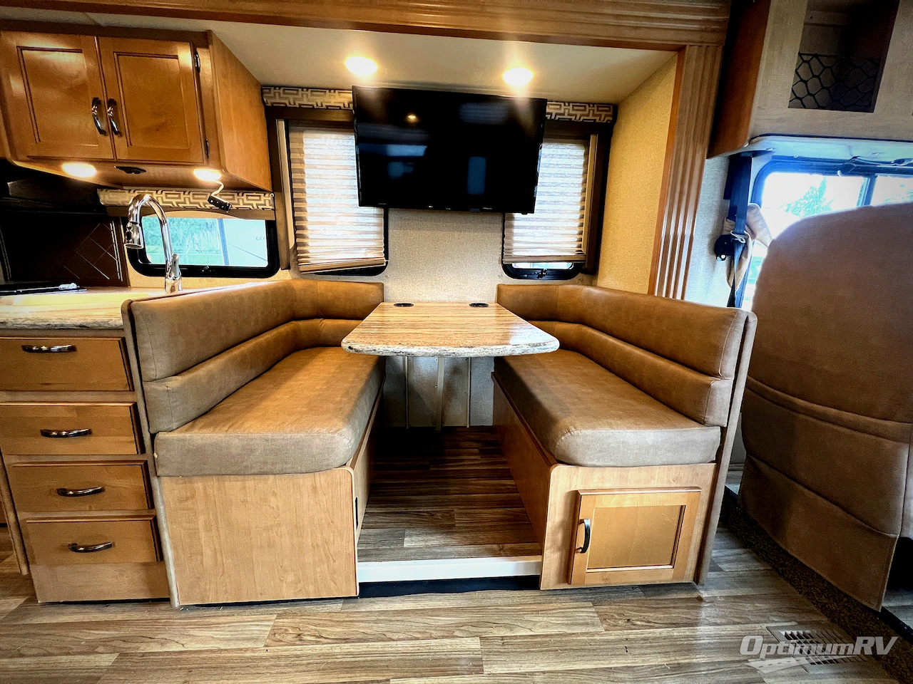 2017 Thor ACE 29.4 Photo 10