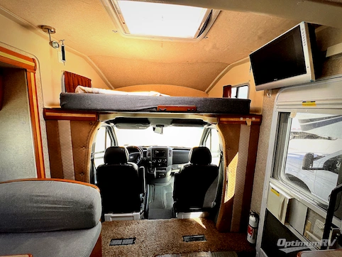 2008 Winnebago View 24J RV Photo 2