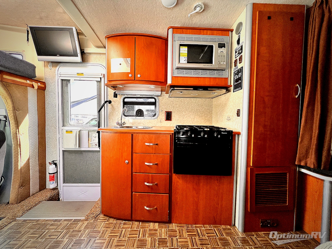 2008 Winnebago View 24J Photo 9
