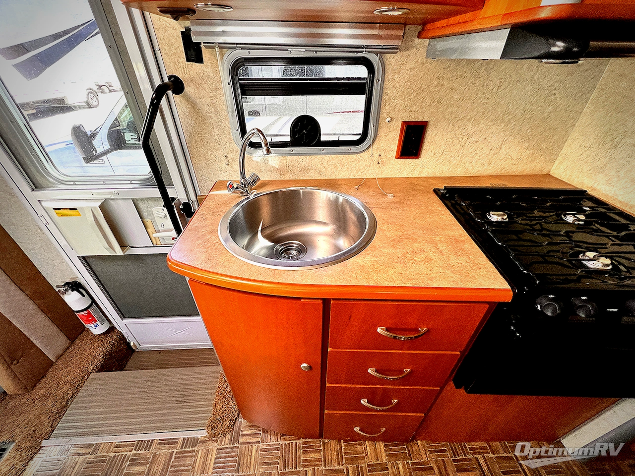 2008 Winnebago View 24J Photo 10