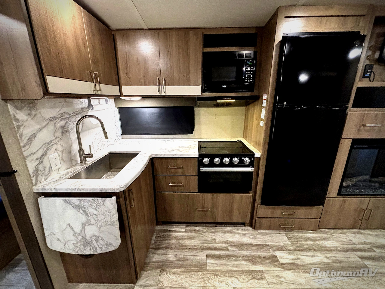 2022 Grand Design Imagine 2800BH Photo 6