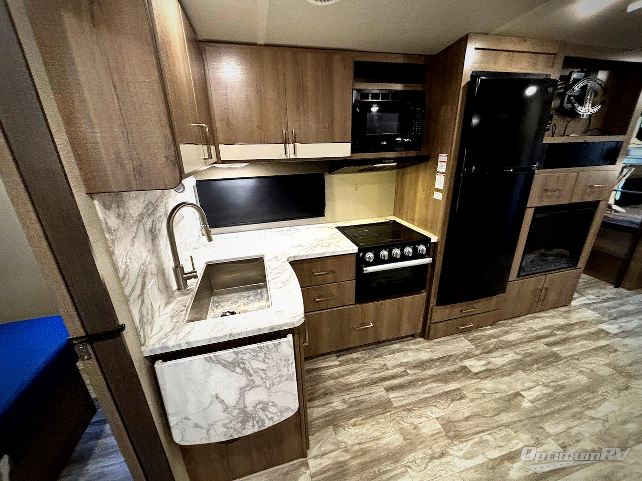 2022 Grand Design Imagine 2800BH Photo 8