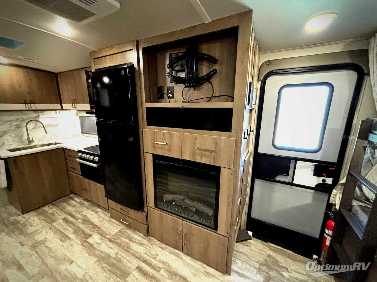 2022 Grand Design Imagine 2800BH Photo 11