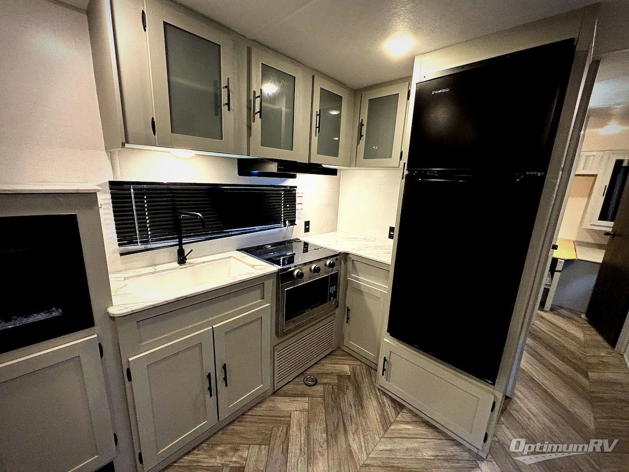 2022 Forest River Salem FSX 270RTKX Photo 10