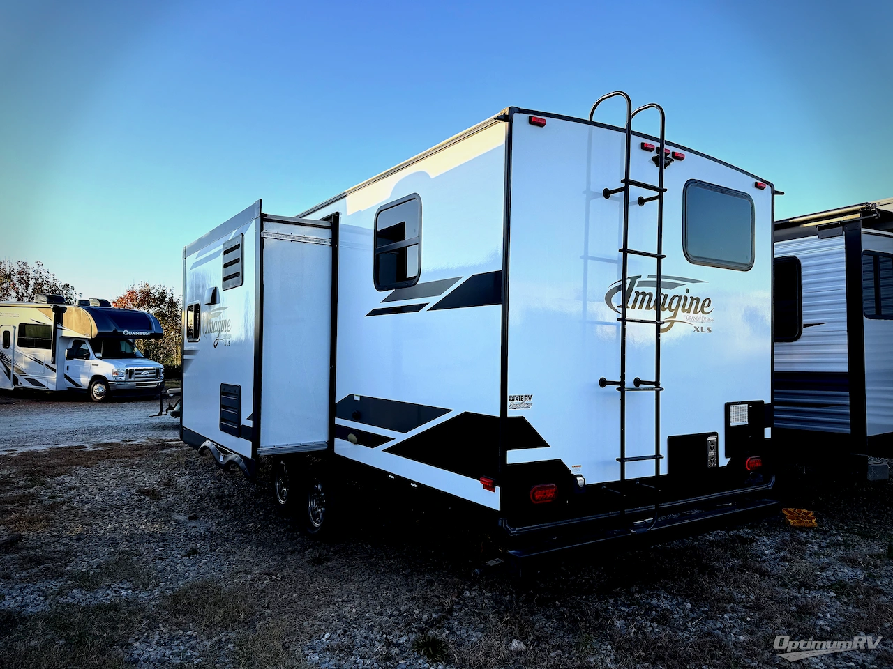 2020 Grand Design Imagine XLS 23BHE Photo 3