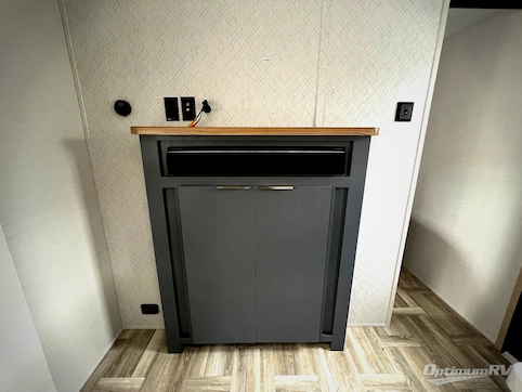 2025 Prime Time Tracer 308BRDLE RV Photo 2