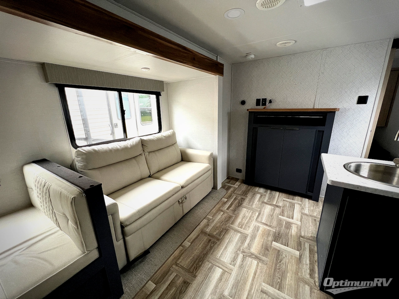 2025 Prime Time Tracer 308BRDLE Photo 6