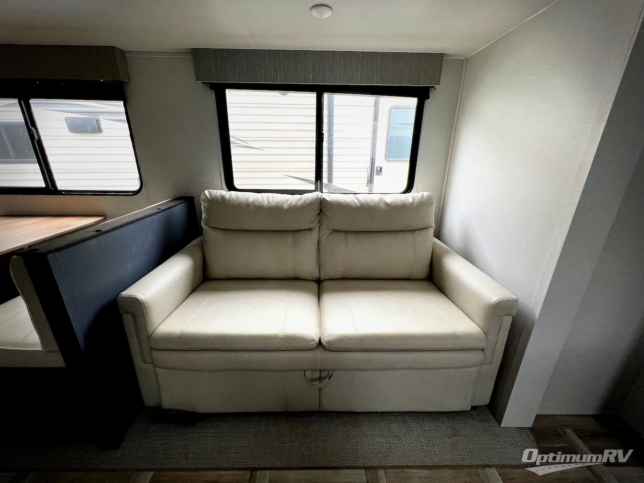 2025 Prime Time Tracer 308BRDLE Photo 8