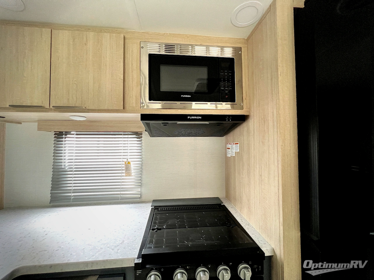 2025 Prime Time Tracer 308BRDLE Photo 13