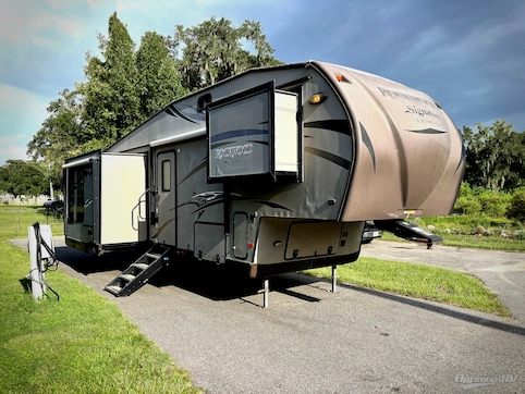 Used 2015 Forest River RV Rockwood Signature Ultra Lite 8289WS Featured Photo