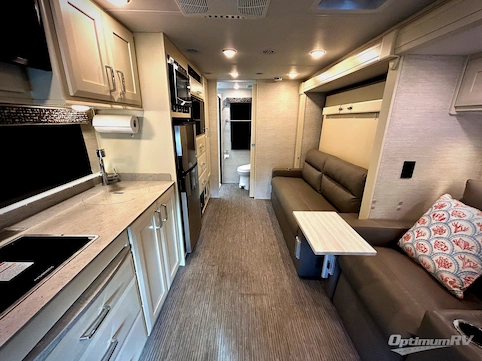 2022 Tiffin Wayfarer 25 RW RV Photo 2