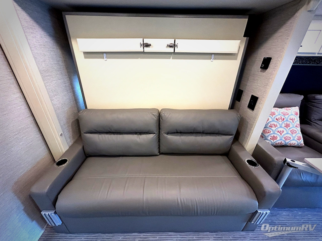 2022 Tiffin Wayfarer 25 RW Photo 15