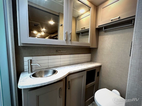 2022 Thor Omni BT36 RV Photo 4
