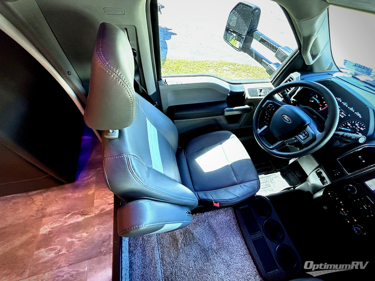 2022 Thor Omni BT36 Photo 7