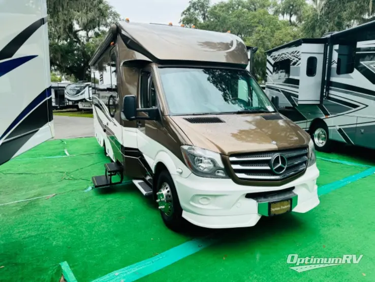 2014 Renegade Villagio 25RC RV Photo 1