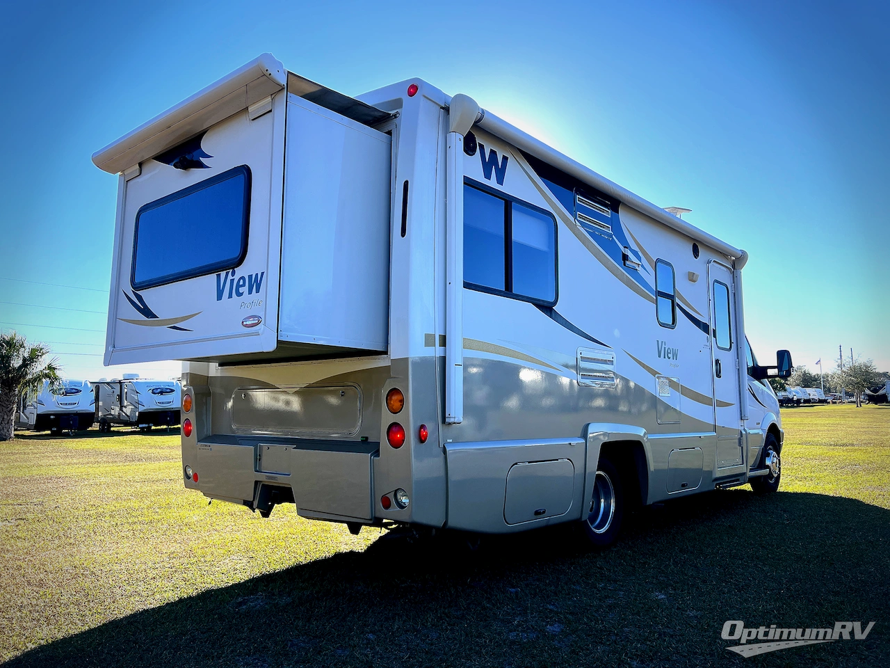 2012 Winnebago View Profile 24G Photo 3