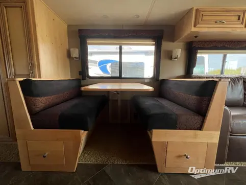 2014 Newmar Bay Star 2903 RV Photo 3