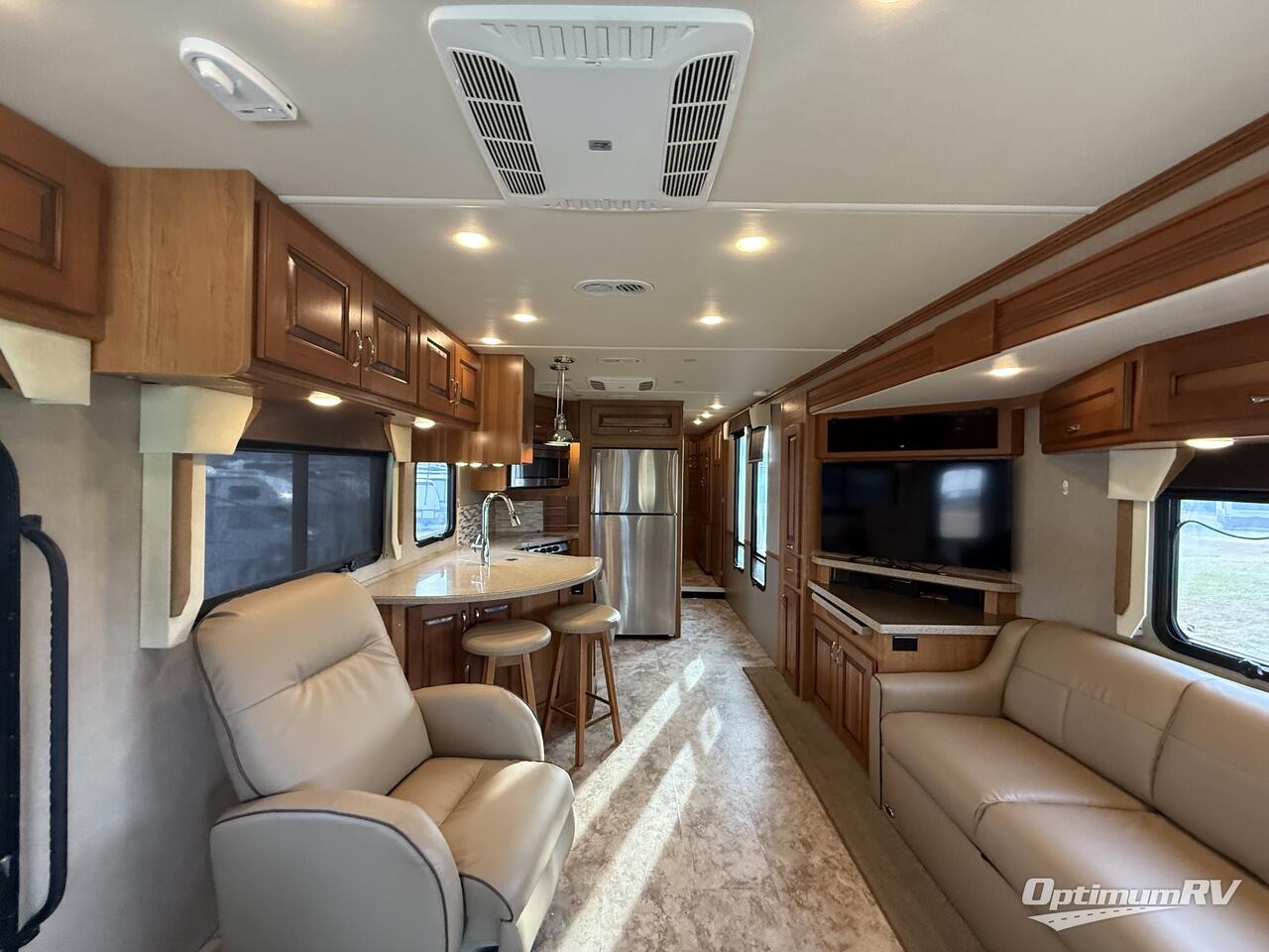2016 Fleetwood Excursion 35B Photo 6