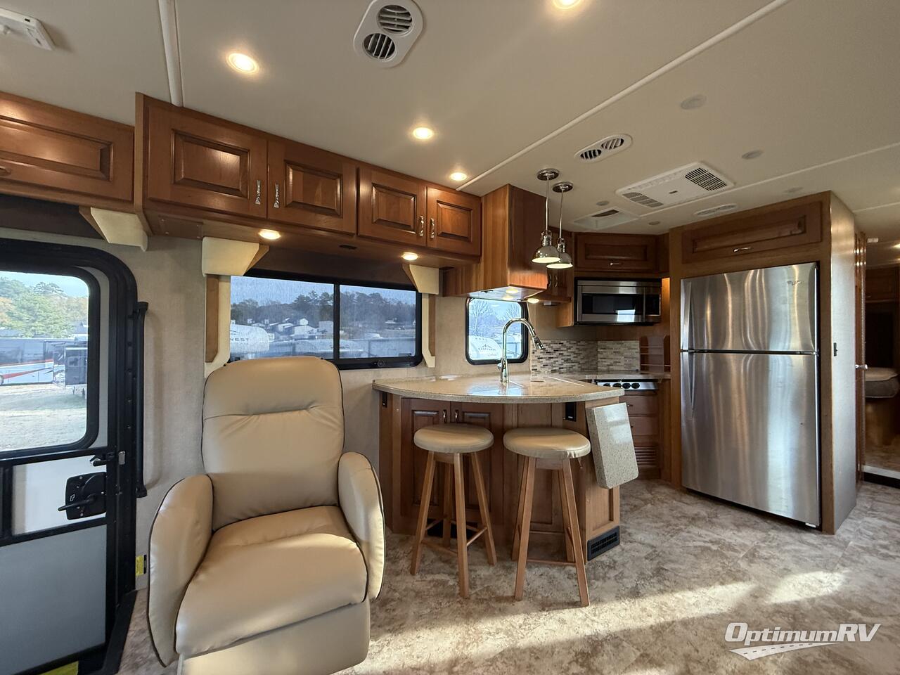 2016 Fleetwood Excursion 35B Photo 8