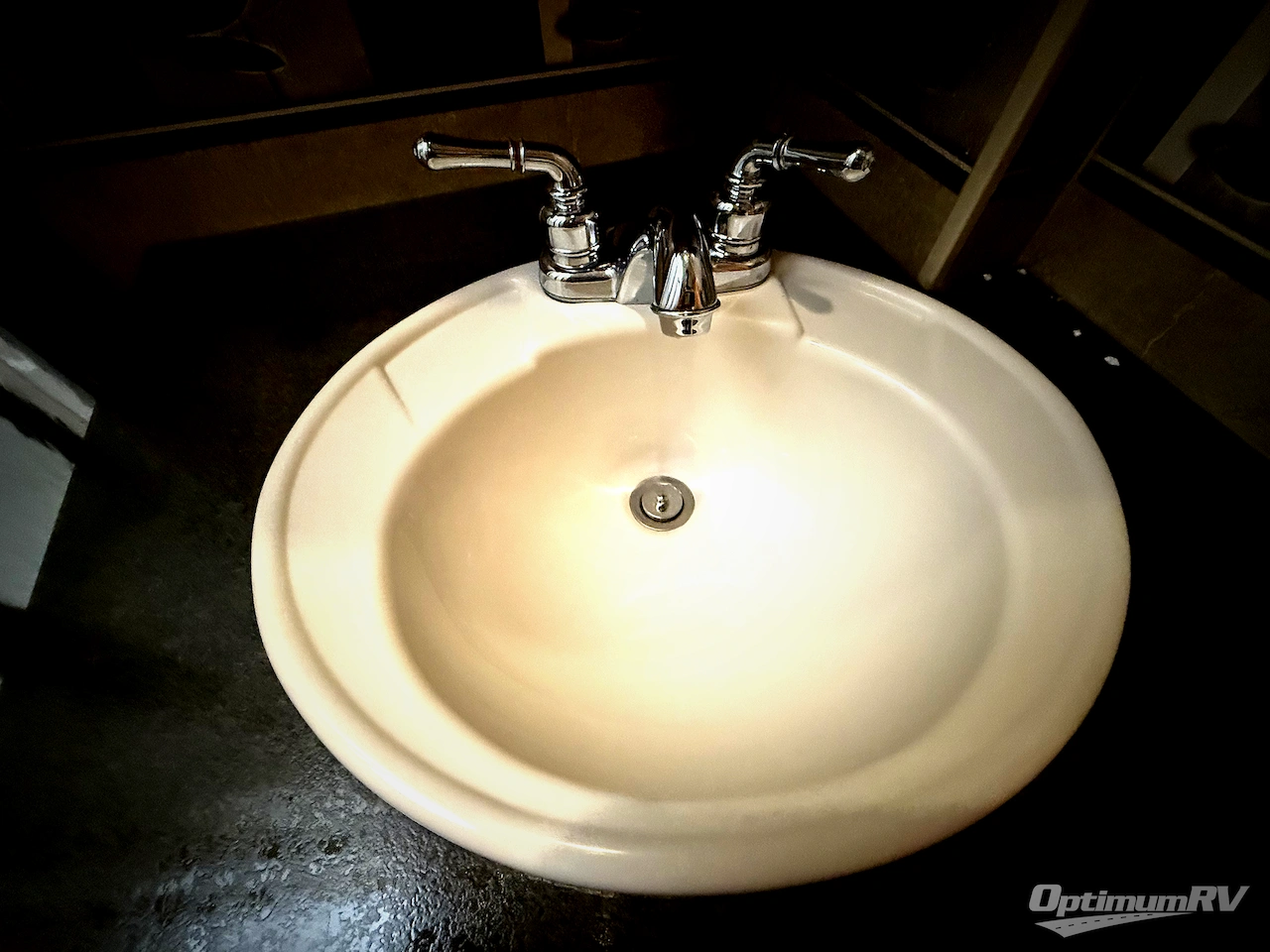 2016 Winnebago Vista LX 36Y Photo 11