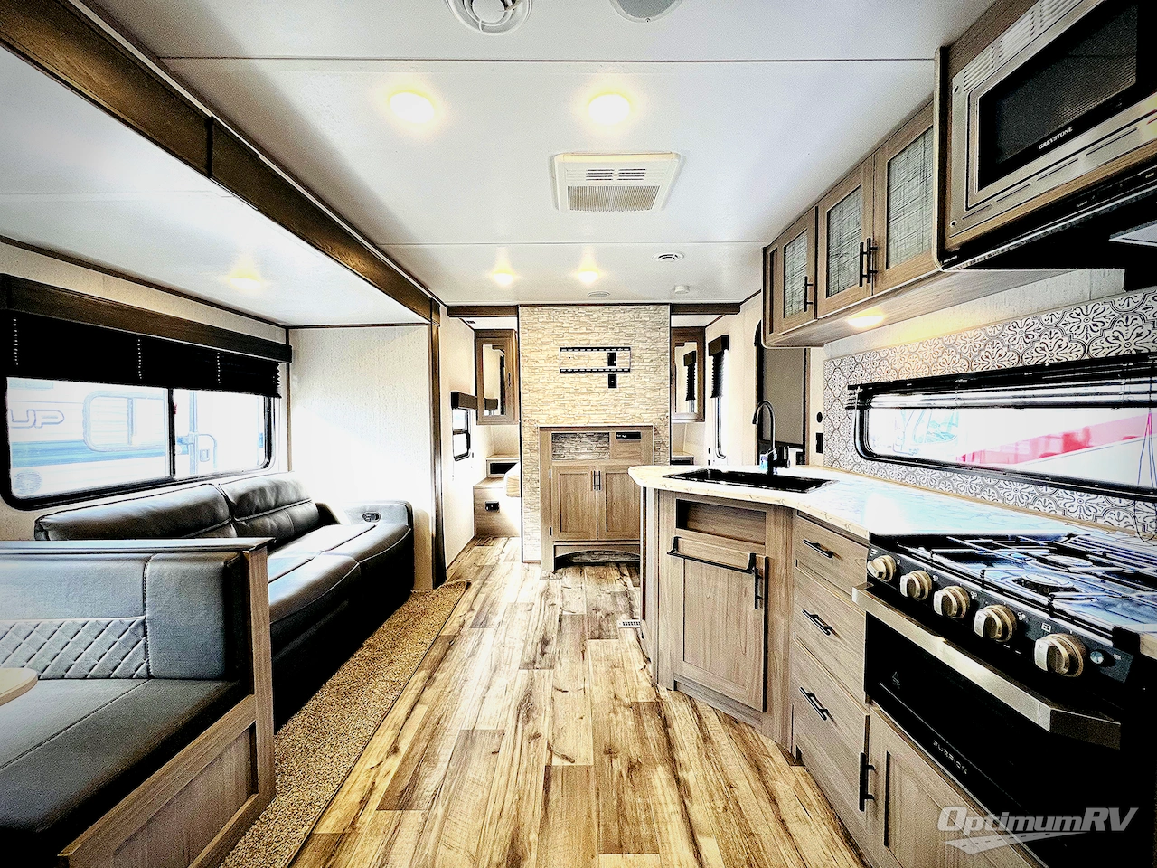 2022 Dutchmen Coleman Lantern LT Series 262BH Photo 3