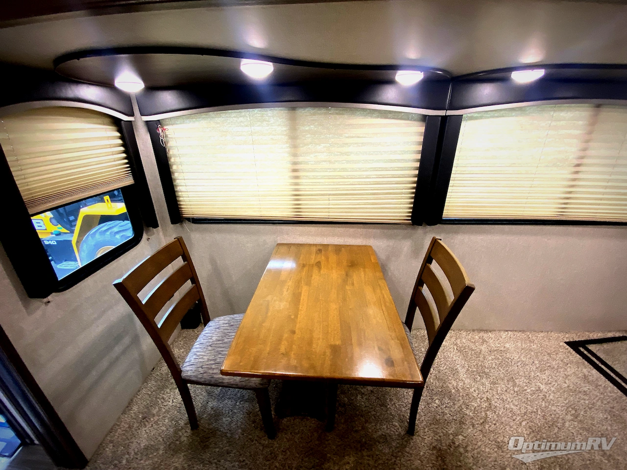 2020 Keystone Cougar Half-Ton 32RLI Photo 7