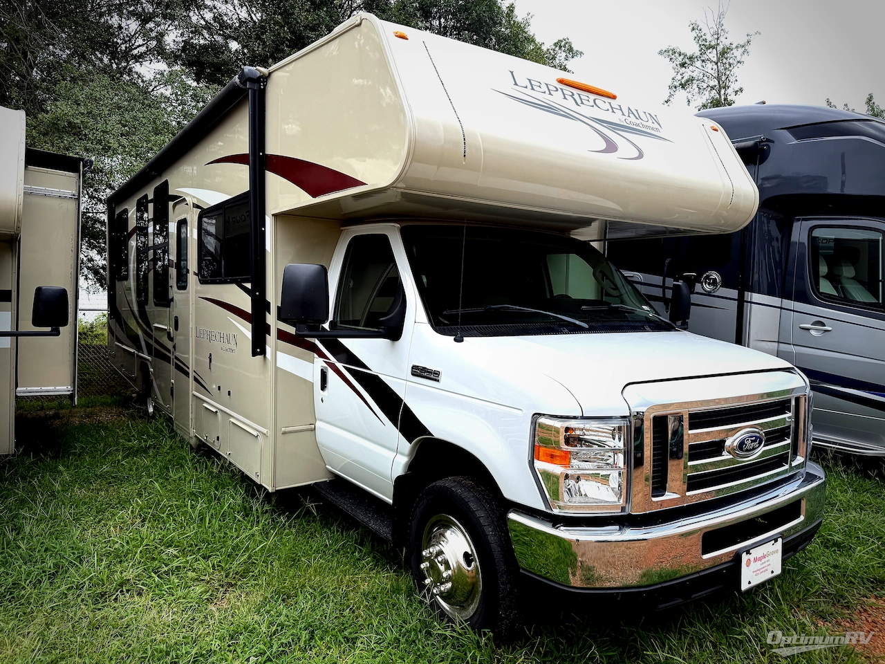 2020 Coachmen Leprechaun 317SA Photo 1