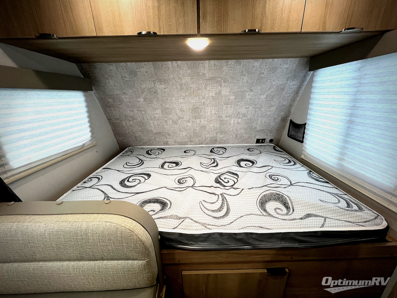 2024 Winnebago Towables Micro Minnie 1800BH Photo 8