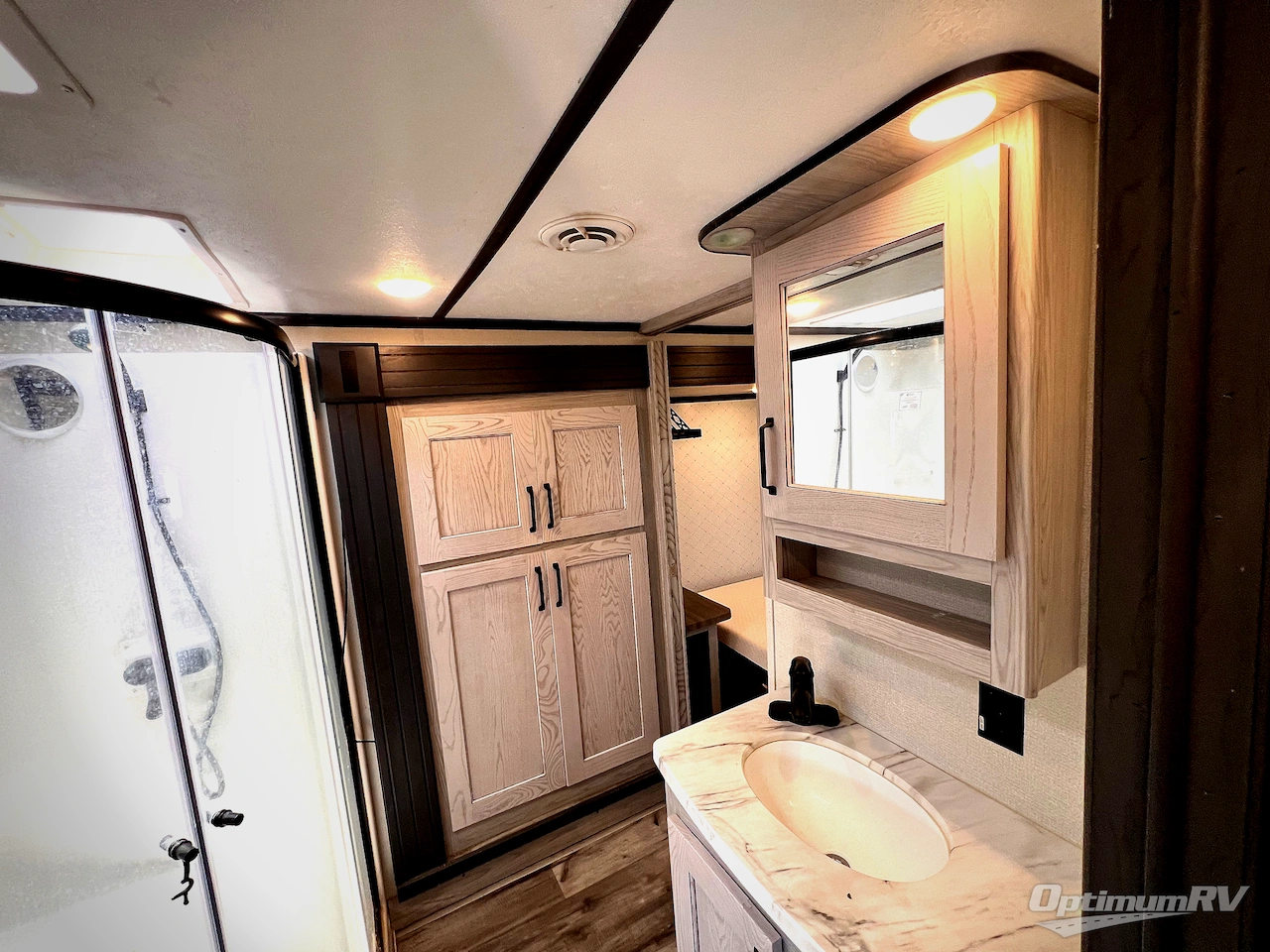 2022 Keystone Montana High Country 351BH Photo 19
