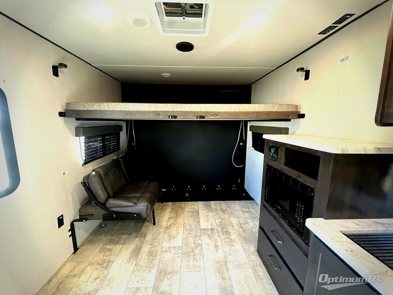 2024 Grand Design Momentum MAV 27MAV Photo 6