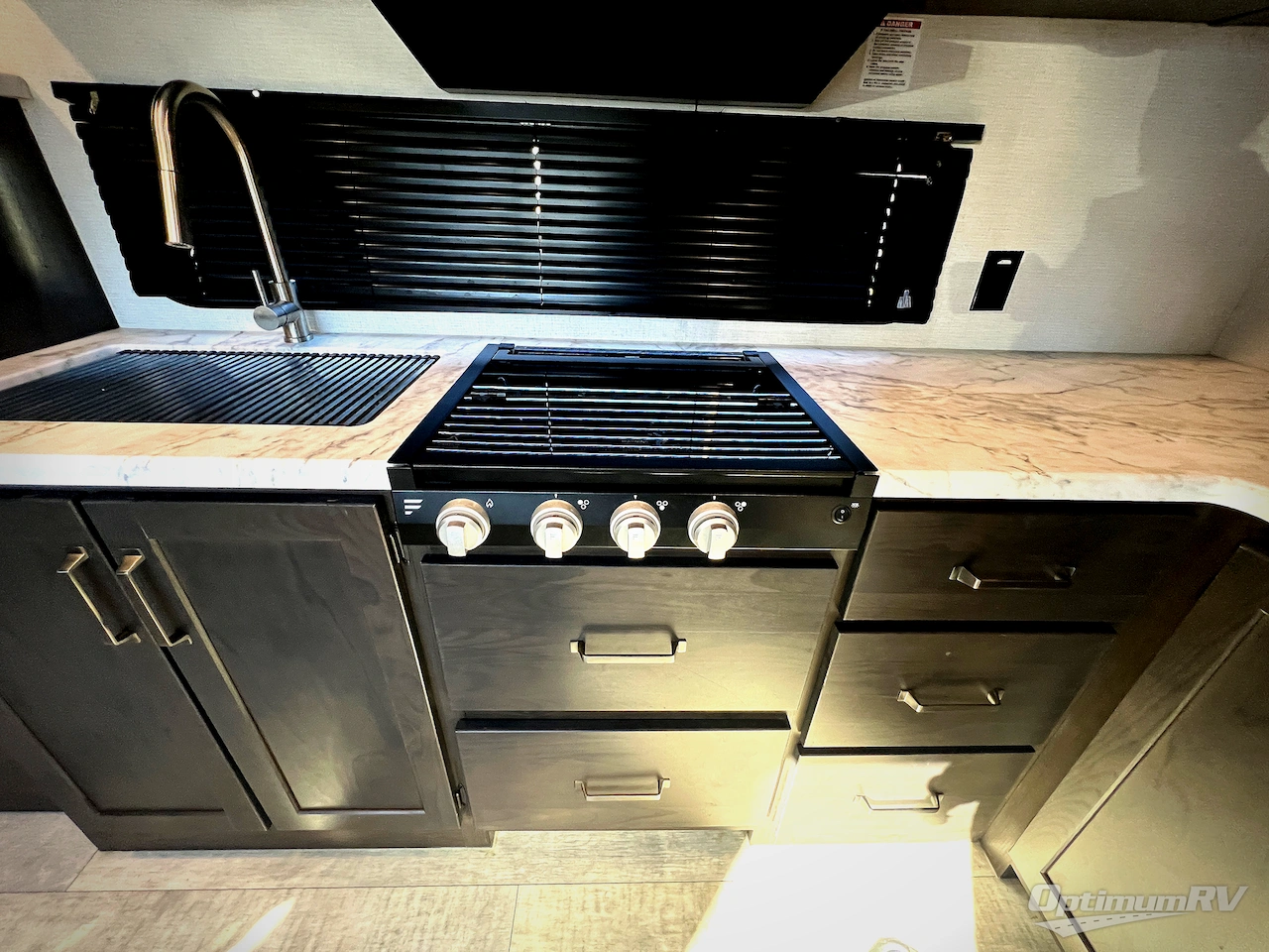 2024 Grand Design Momentum MAV 27MAV Photo 11