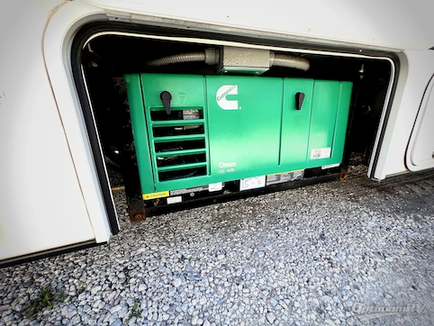 2019 Gulf Stream Conquest Class C 6315 RV Photo 4