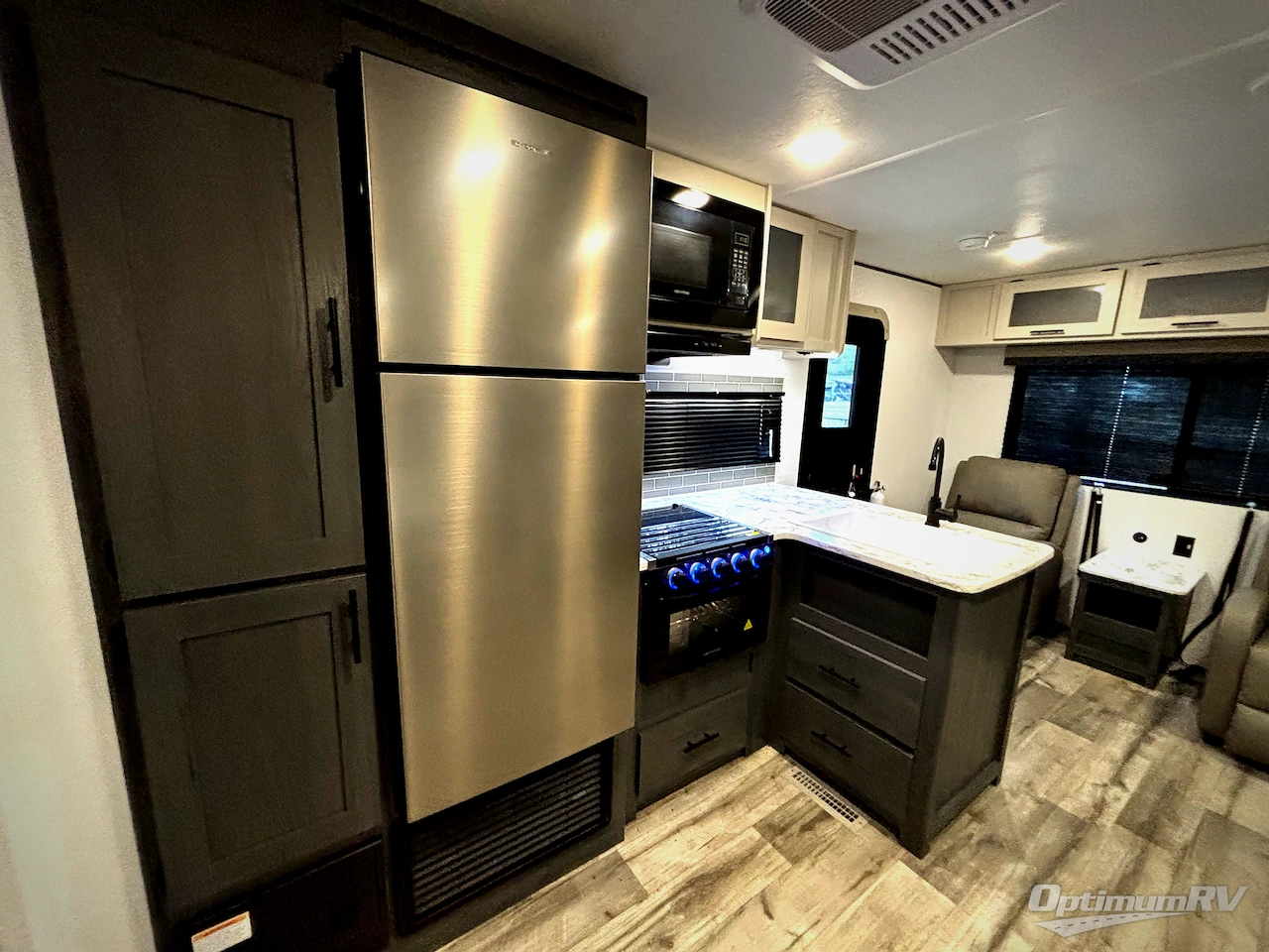 2025 Dutchmen Aspen Trail LE 26RL Photo 11