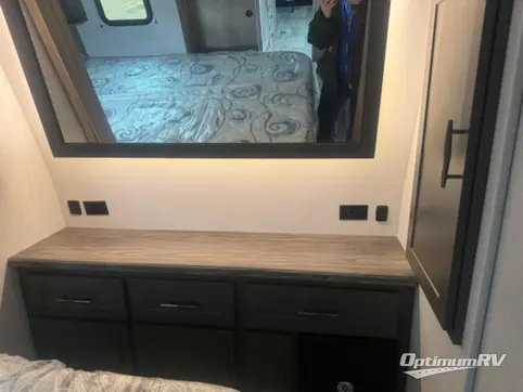 2023 Grand Design Momentum G-Class 21G RV Photo 4