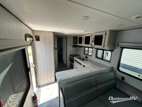 2023 CrossRoads Zinger Lite ZR259FL RV Photo 2
