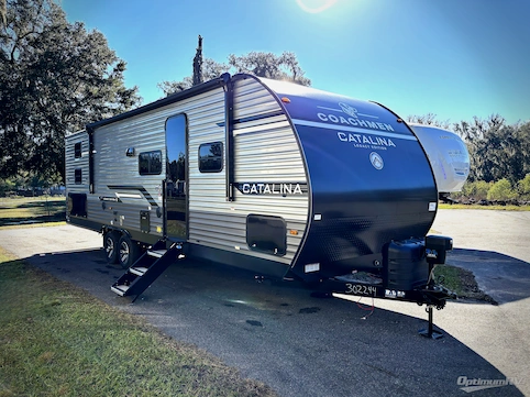 New 2026 Coachmen RV Catalina Legacy Edition 293QBCK Featured Photo