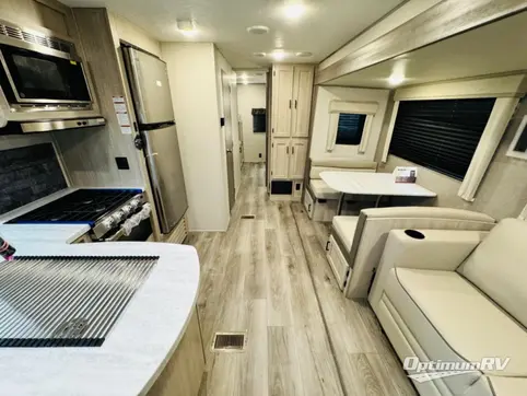 2024 Coachmen Catalina Legacy Edition 343BHTS RV Photo 2