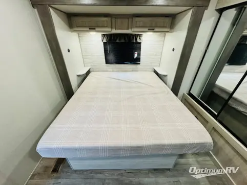 2024 Coachmen Catalina Legacy Edition 343BHTS RV Floorplan Photo