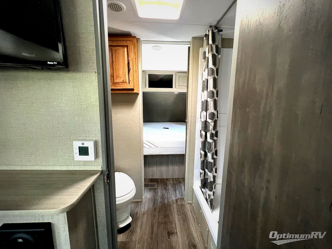 2023 Coachmen Catalina Summit Series 8 231MKS Photo 15