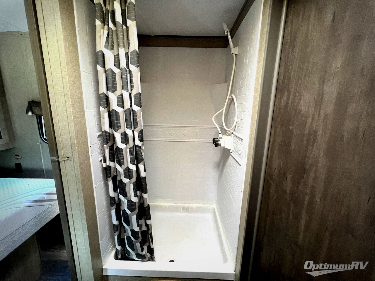 2023 Coachmen Catalina Summit Series 8 231MKS Photo 18