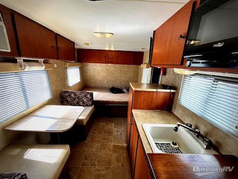 2012 KZ SPORTSMEN CLASSIC 19BH RV Photo 2