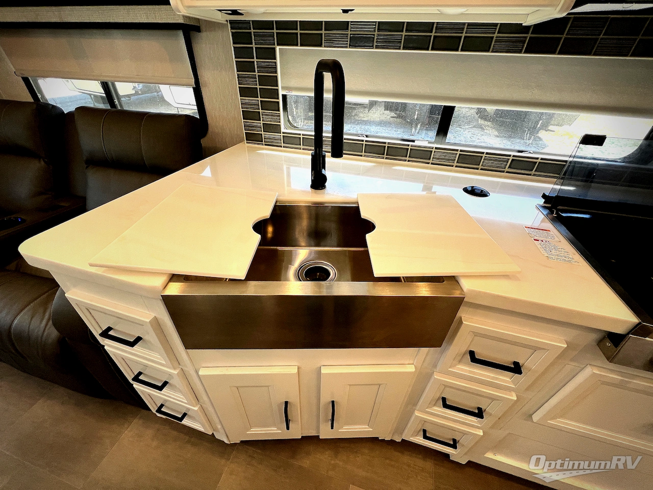 2023 Coachmen Encore 355DS Photo 14