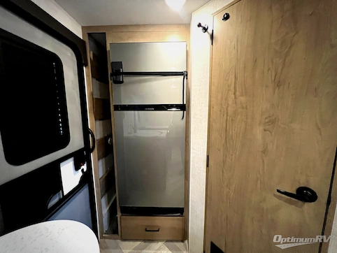 2023 Ember Overland Series 201FBQ RV Photo 3