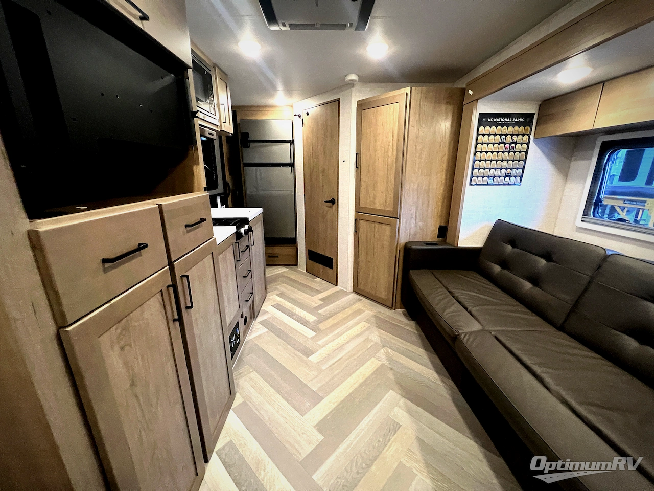 2023 Ember Overland Series 201FBQ Photo 18