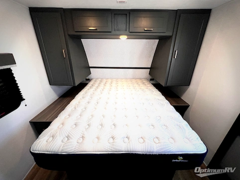 2024 Keystone Bullet Crossfire Double Axle 2530RD RV Photo 4