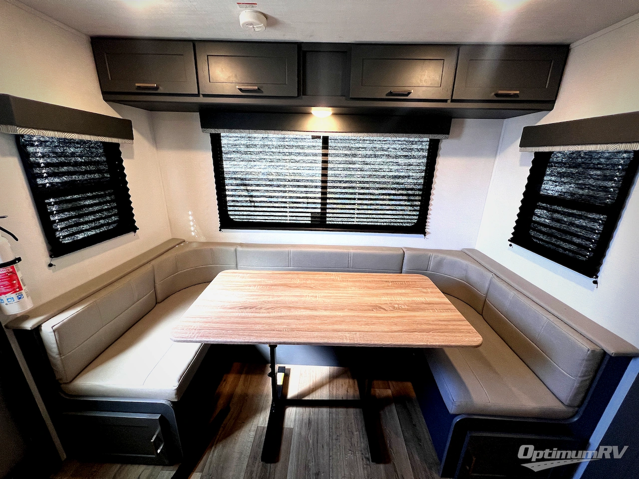 2024 Keystone Bullet Crossfire Double Axle 2530RD Photo 5