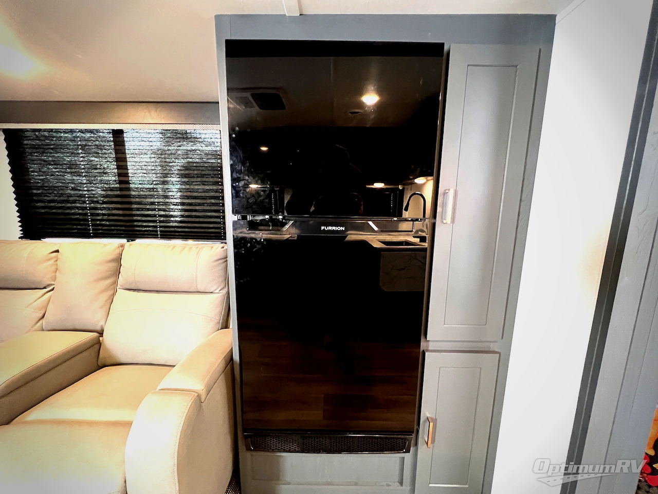 2024 Keystone Bullet Crossfire Double Axle 2530RD Photo 8