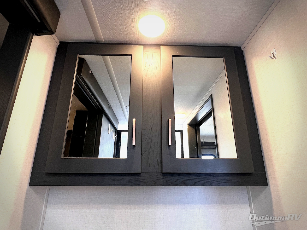 2024 Keystone Bullet Crossfire Double Axle 2530RD Photo 18