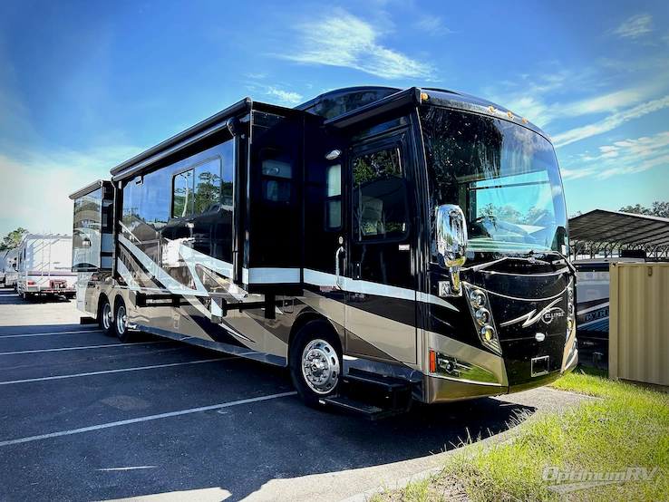 2011 Itasca Ellipse 42QD RV Photo 1